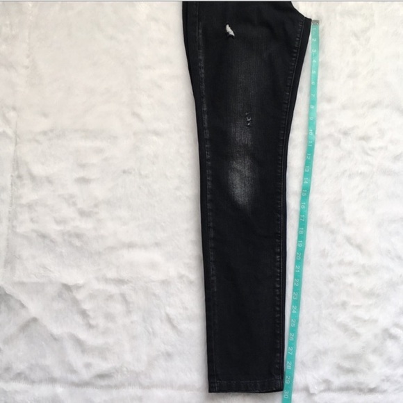 Black Blank NYC Distressed Jeans, size 27 - Picture 4 of 7